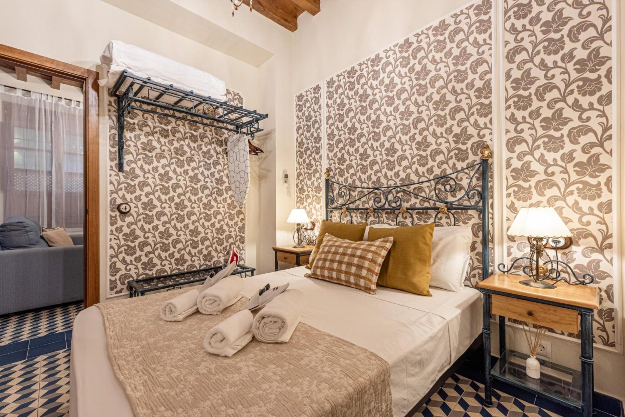 Casa Museo La Merced By Stay Unique マラガ 部屋 写真